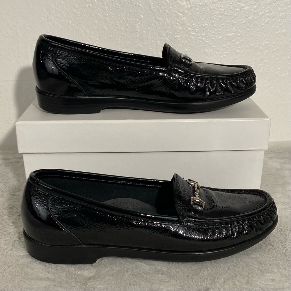 SAS Metro Black Patent Leather Loafers Women’s Size 7.5 Tripad Comfort Footbed - Picture 3 of 11